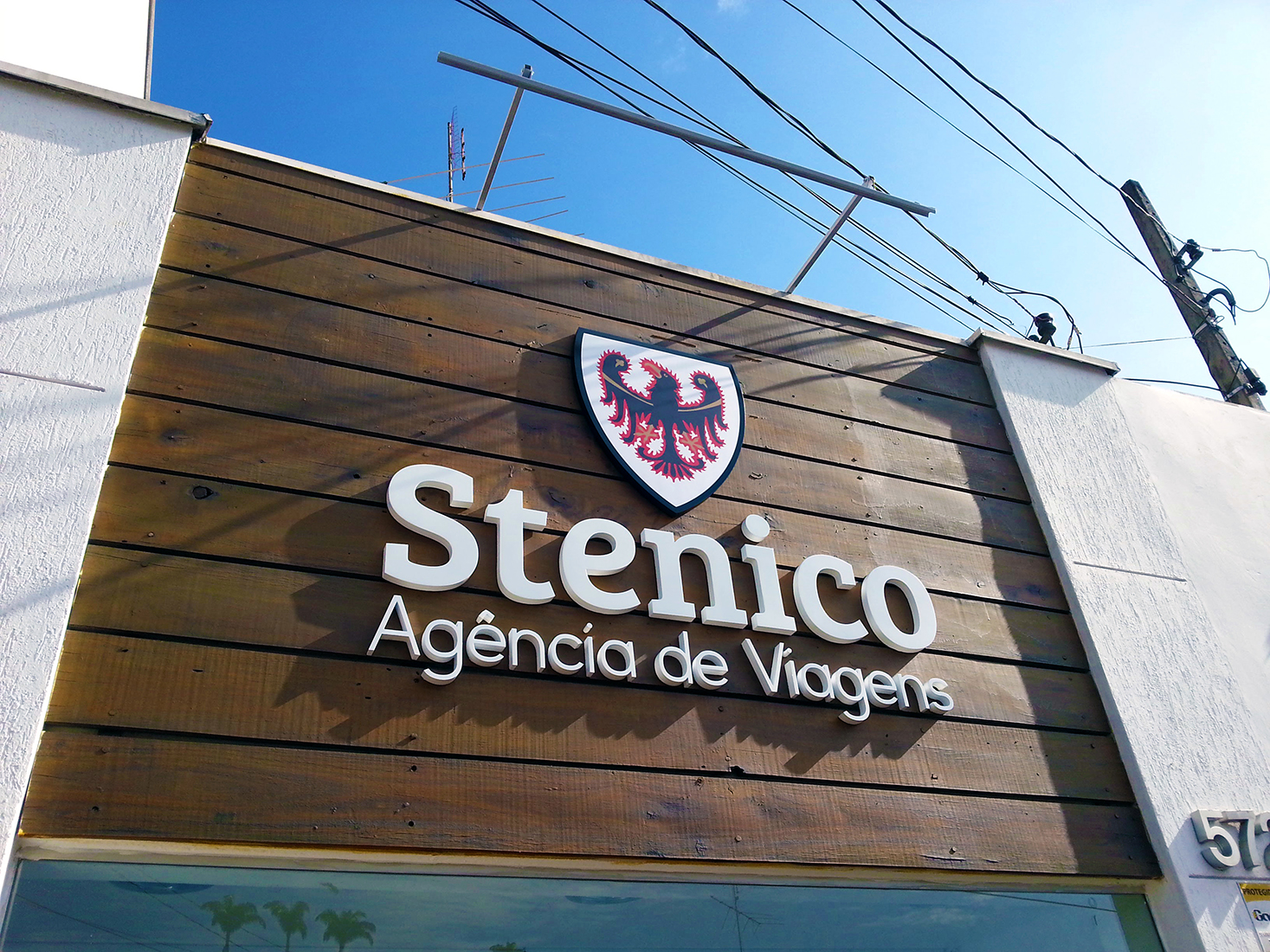 Stenico letra adesivo brasao (2)_BAIXA_.jpg