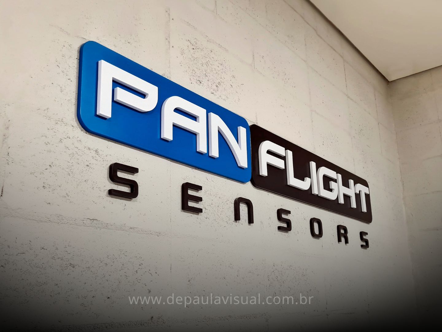 PAN _ letras dois relevos (2).jpg